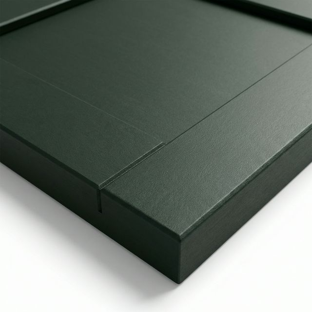 Polyester shaker